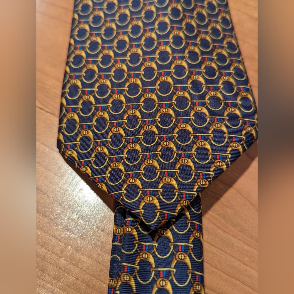 Marks & Spencer Navy and Gold horse bit pattern tie. brand new.